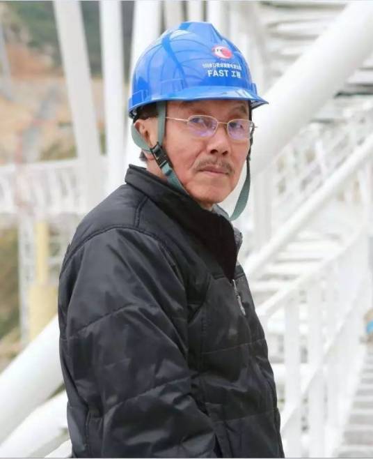 南仁东 档案图片