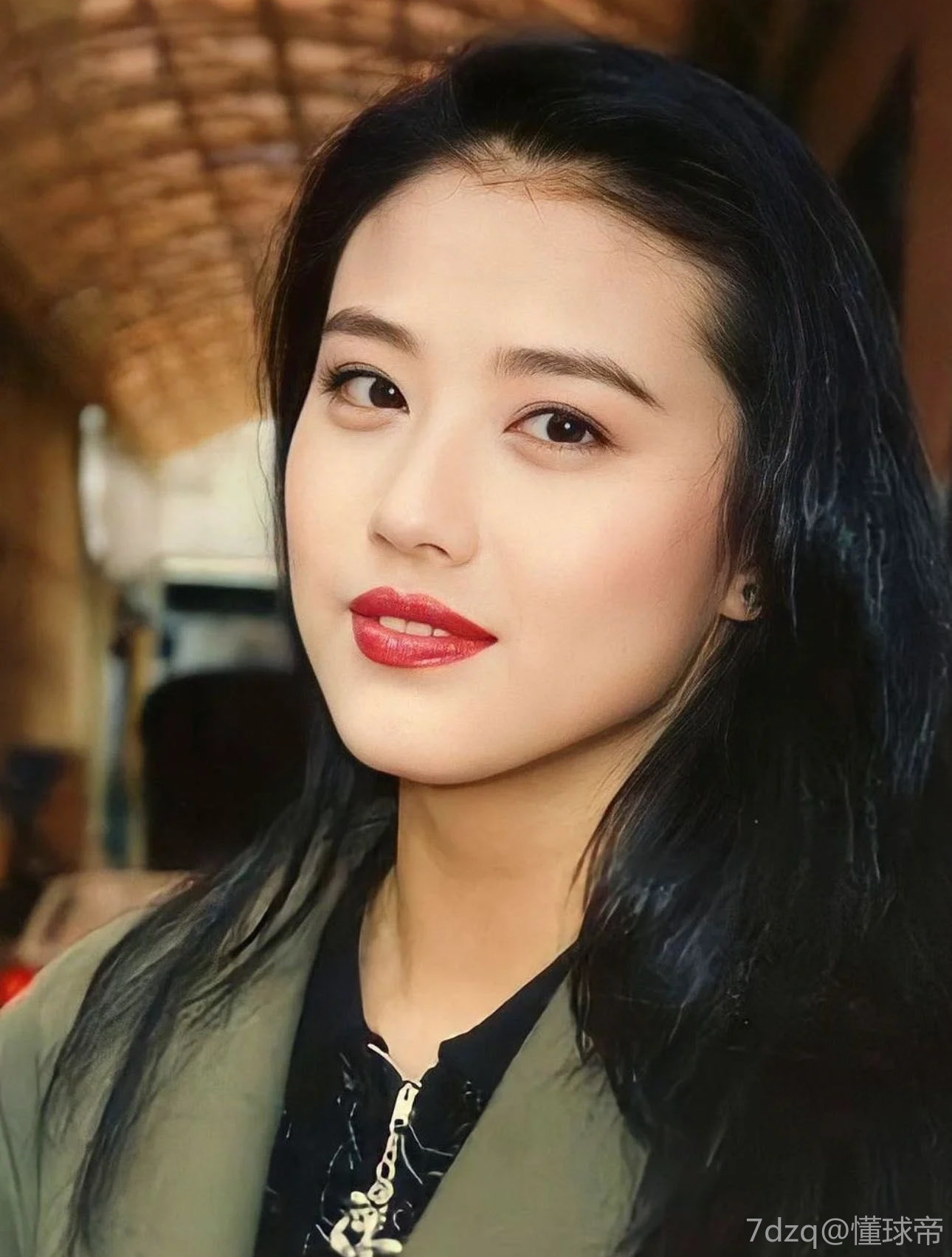 周海媚 档案图片