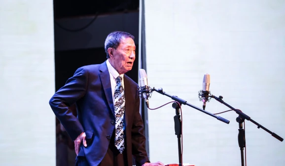 杨振华 档案图片