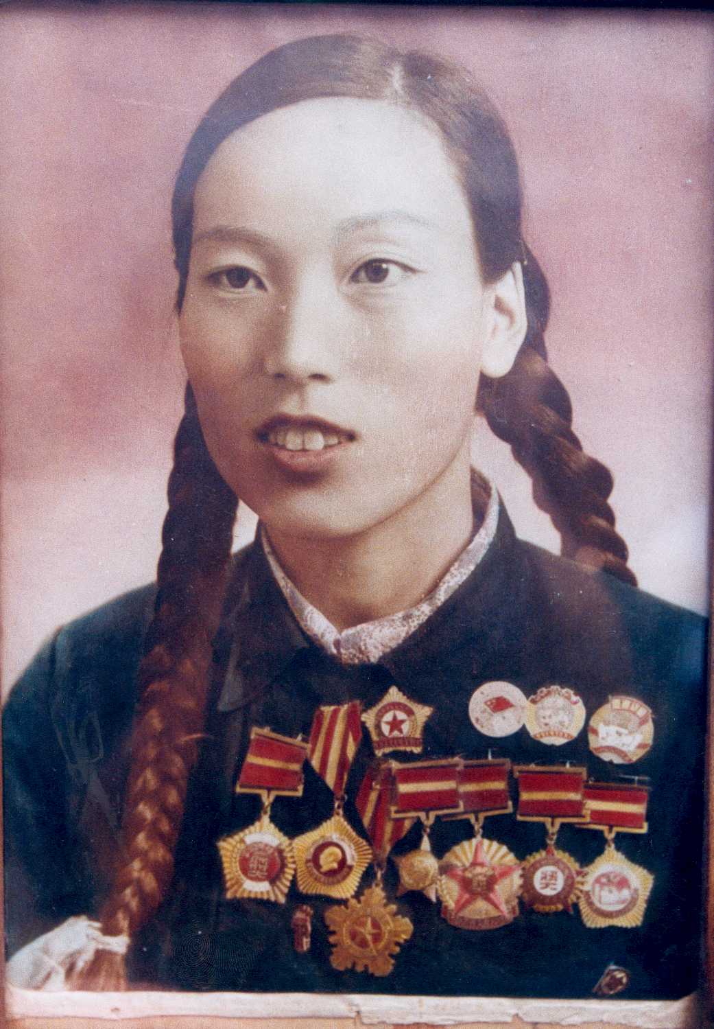 申纪兰 档案图片