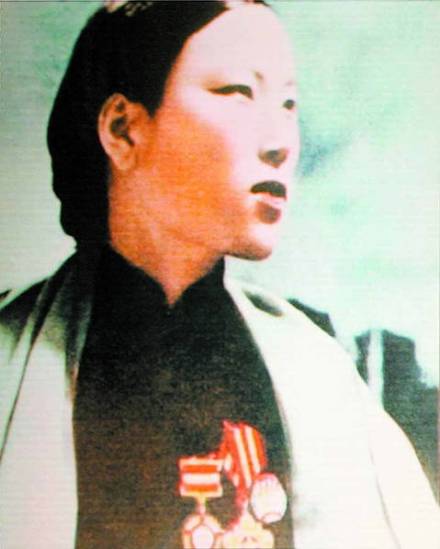 申纪兰 档案图片