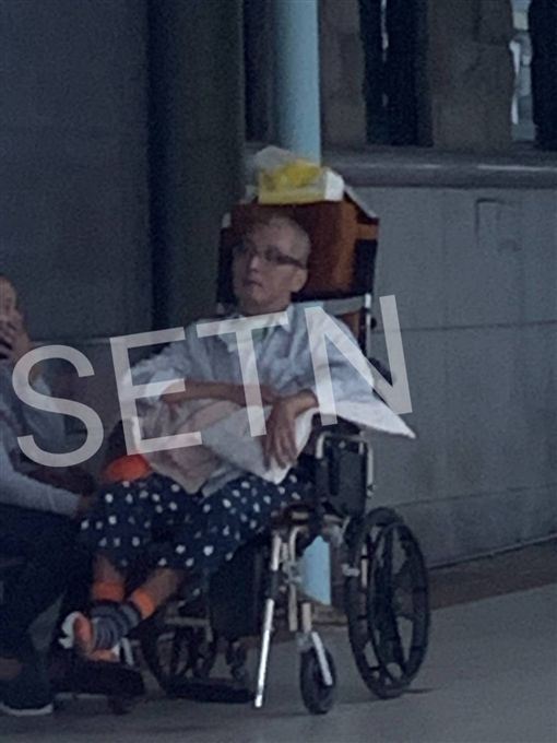 袁惟仁 档案图片