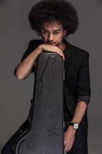 赵英俊 档案图片