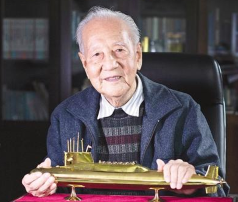 黄旭华 档案图片